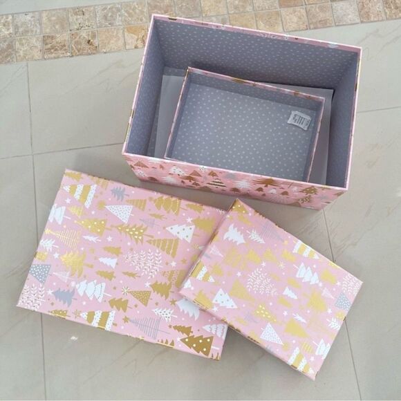 Set of 2 Pink Christmas Gift Boxes - Picture 4 of 9
